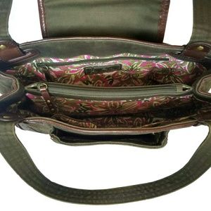 Vera Bradley Bags - Vera Bradley Olive Green Quilted Handbag Vera Bradley Bags - Vera Bradley Olive Green Quilted Handbag